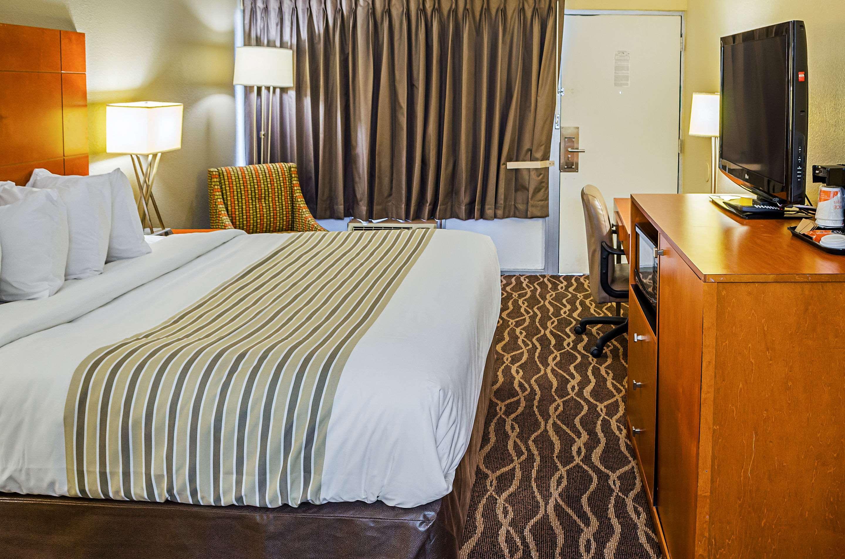 הארדיוויל Econo Lodge מראה חיצוני תמונה