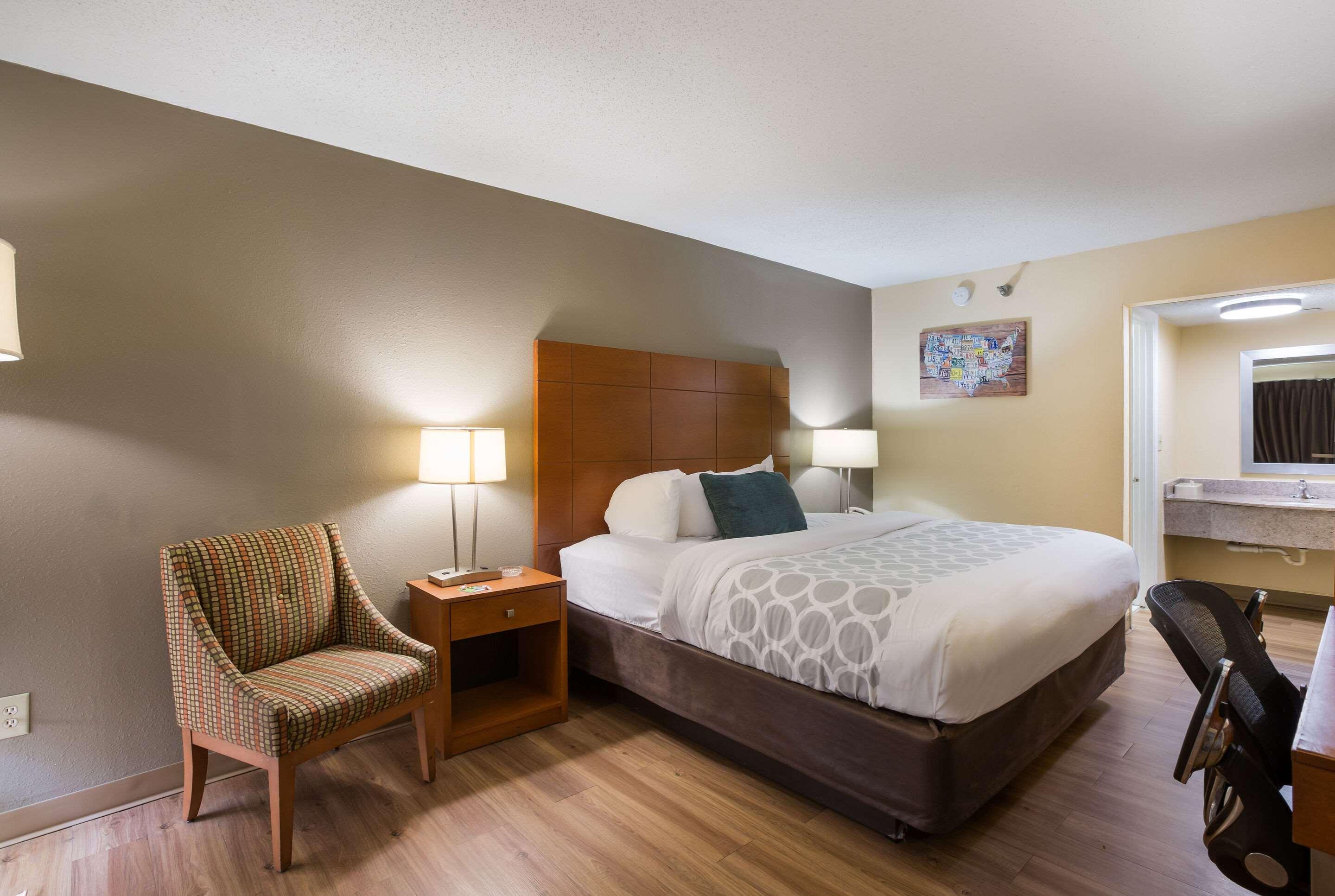 הארדיוויל Econo Lodge מראה חיצוני תמונה