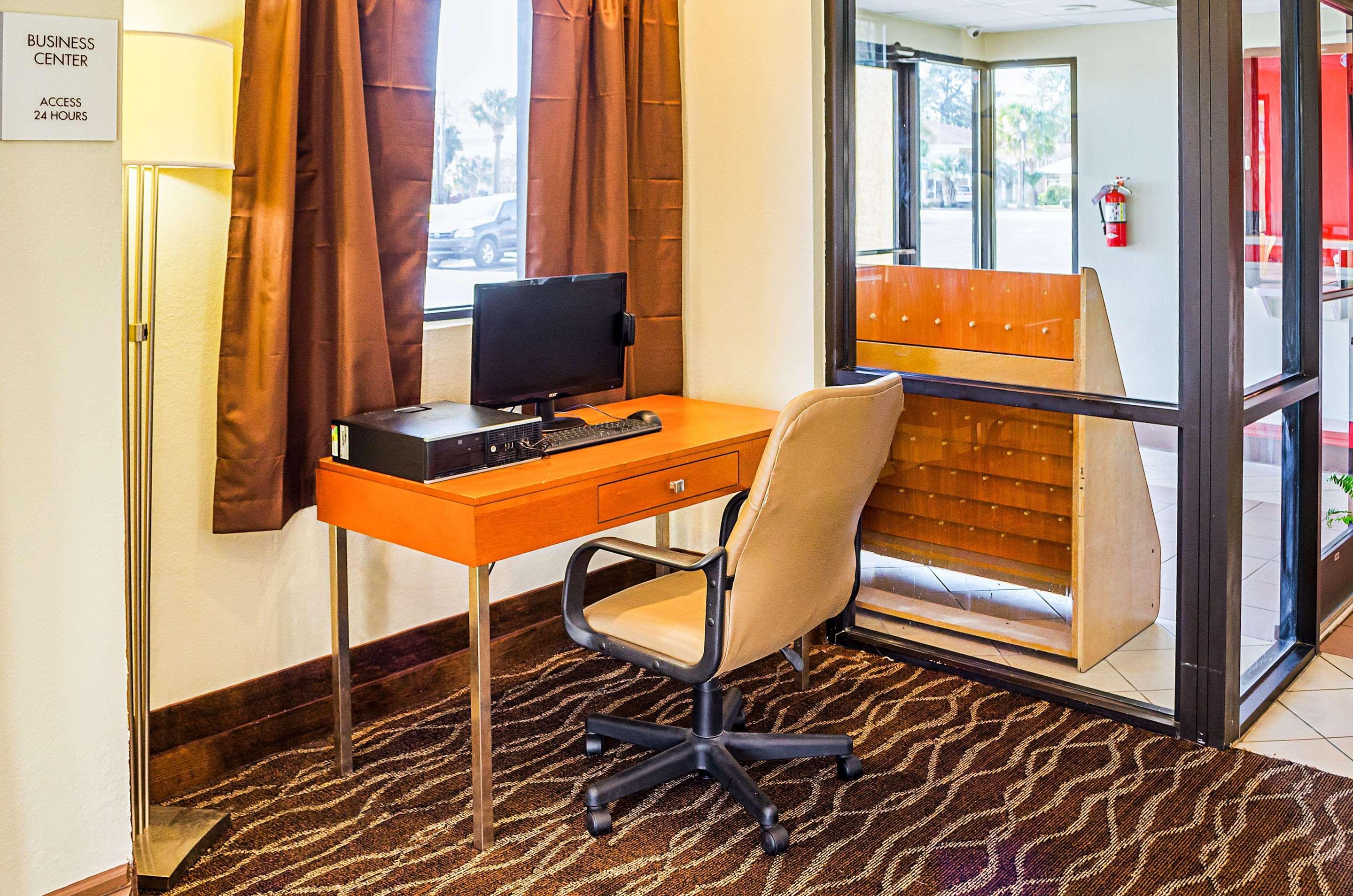 הארדיוויל Econo Lodge מראה חיצוני תמונה