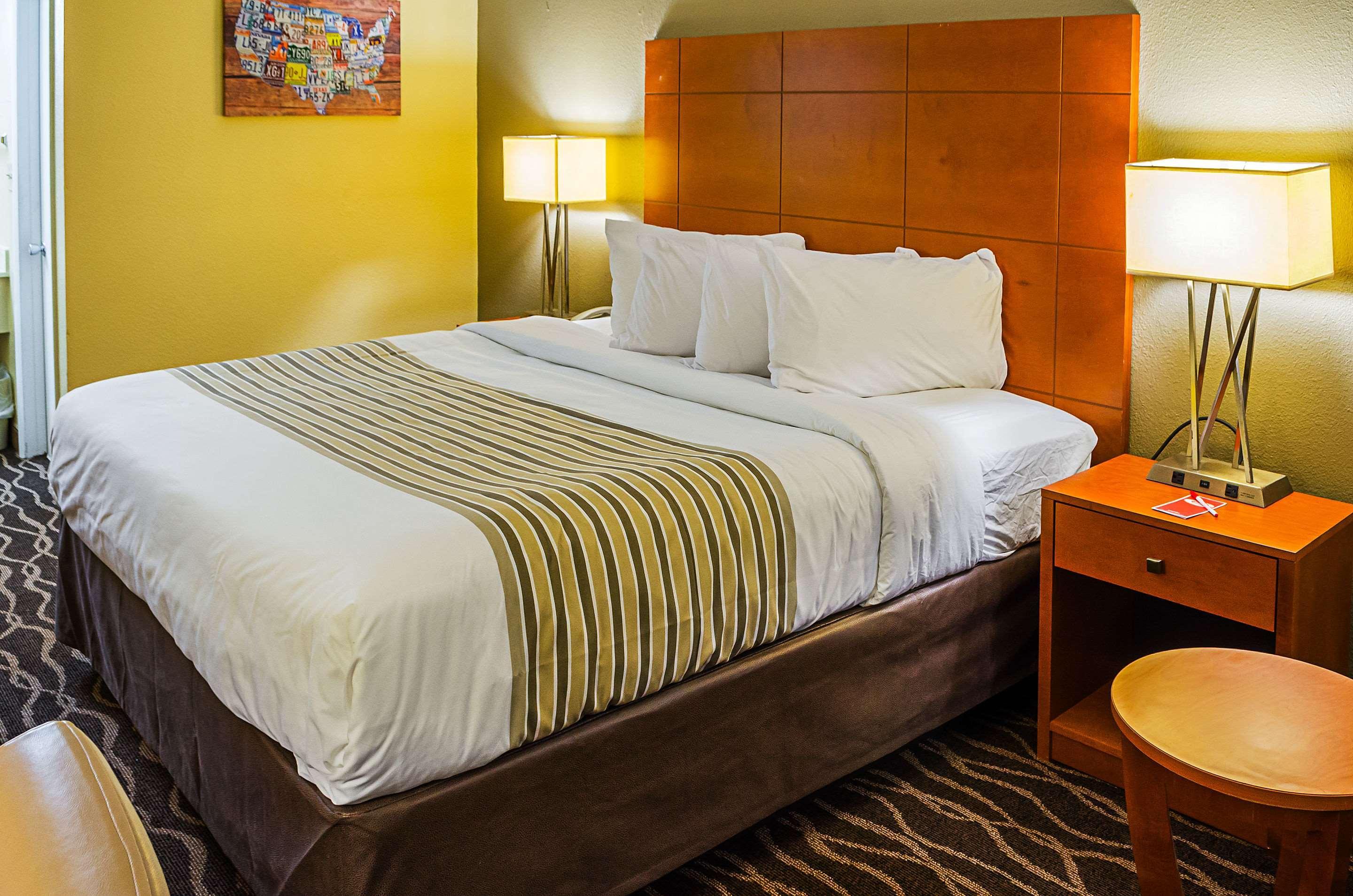 הארדיוויל Econo Lodge מראה חיצוני תמונה