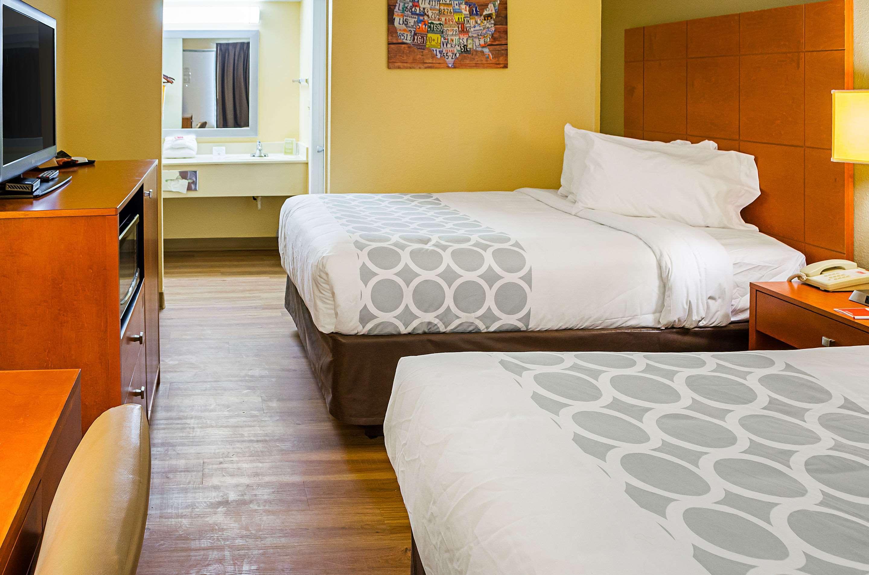 הארדיוויל Econo Lodge מראה חיצוני תמונה