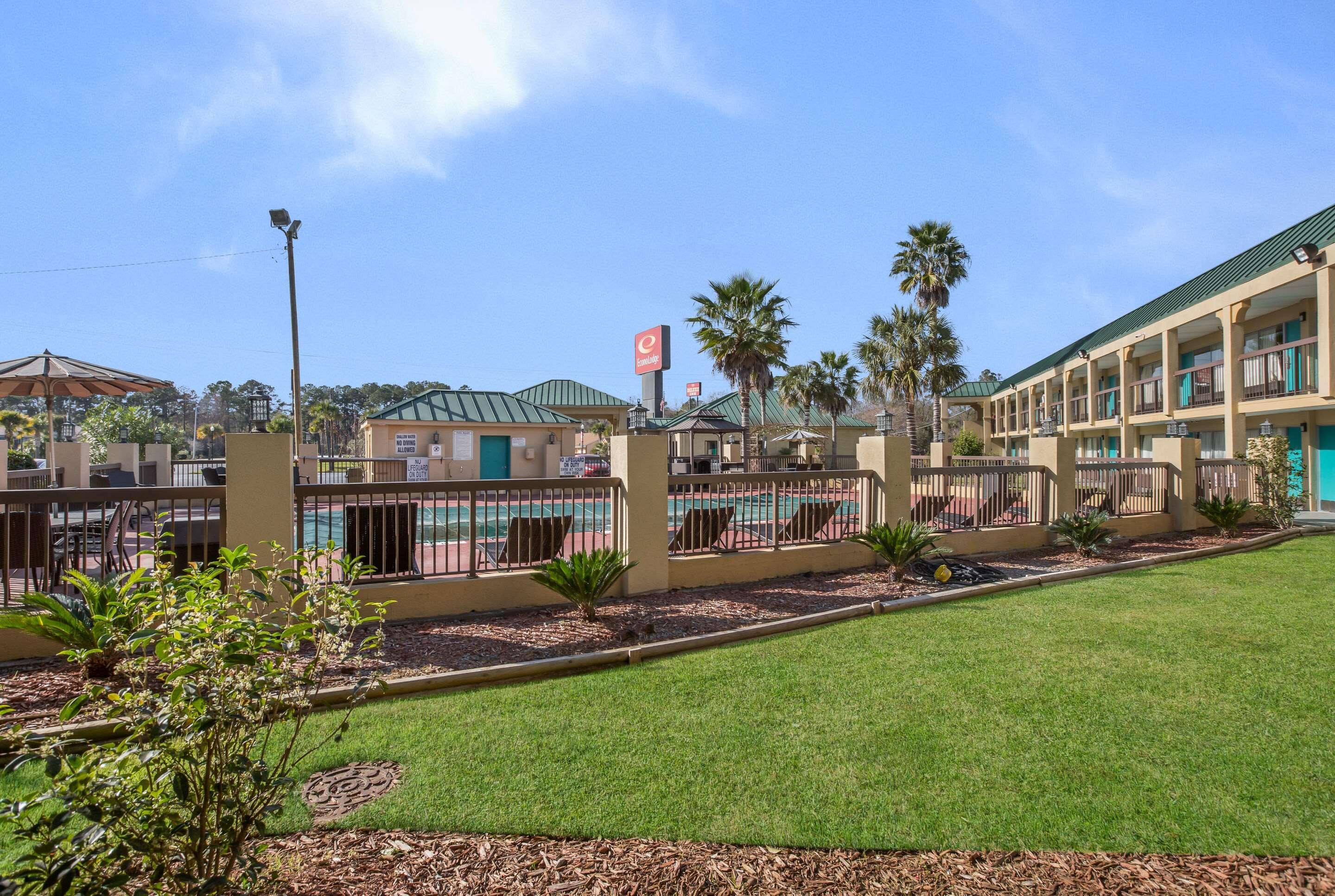 הארדיוויל Econo Lodge מראה חיצוני תמונה
